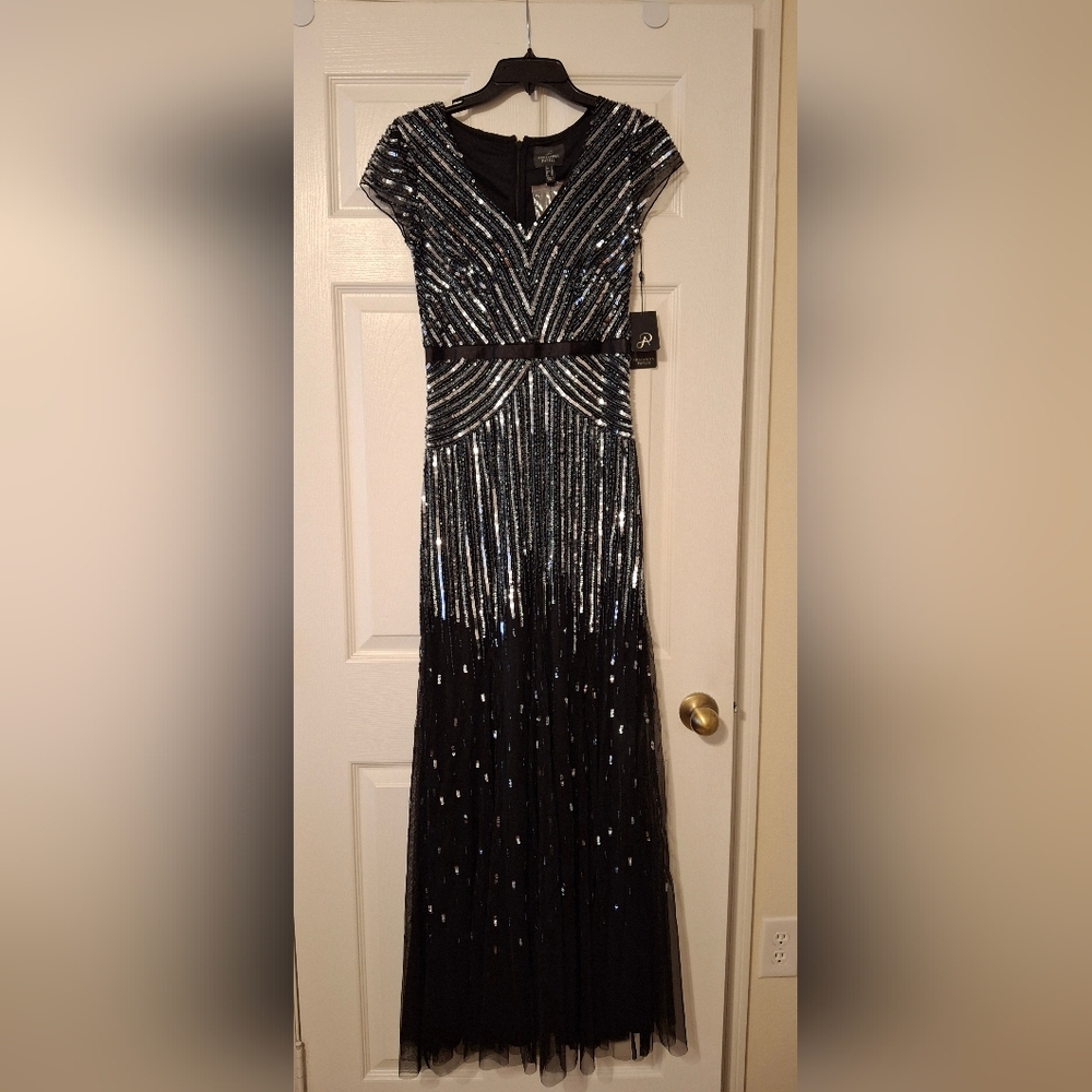 Adrianna Papell Black and Silver Dress